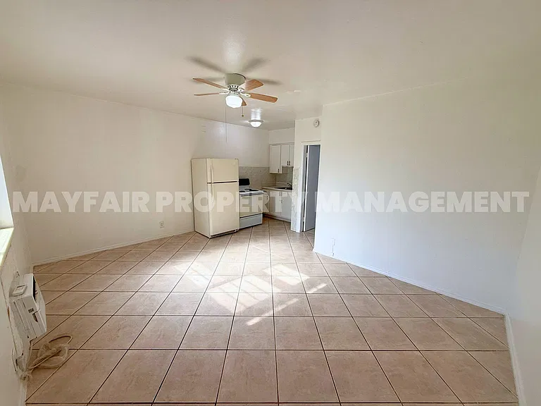 6014 Fillmore St #4E — Photo 2