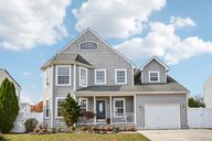 Genista Ave-S0711-001.jpg