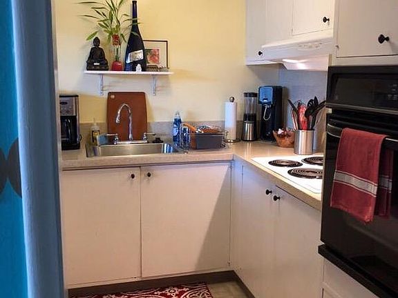 3rd image of 1418 Bellevue Ave