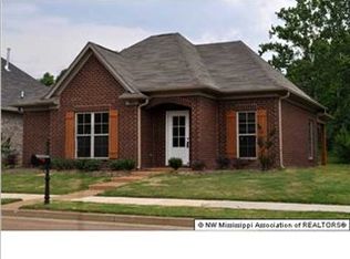 3210 Magnolia Dr, Hernando, MS 38632