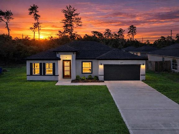 2nd image of 3211 SW 128th Street Rd