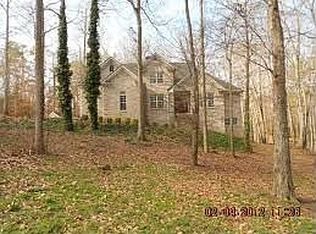 112 Creek Cove Ln, Ellenwood, GA 30294