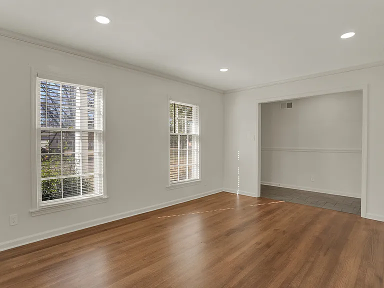 2058 Chatham Cv — Photo 6