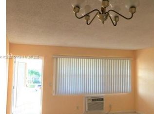 125 Canterbury E #125, West Palm Beach, FL 33417