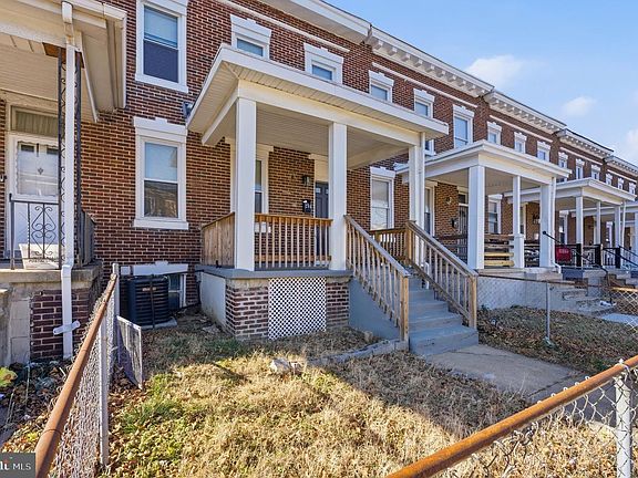 4th image of 206 S Hilton St