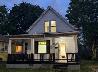 718 W Macqueen Ave, Peoria, IL 61604