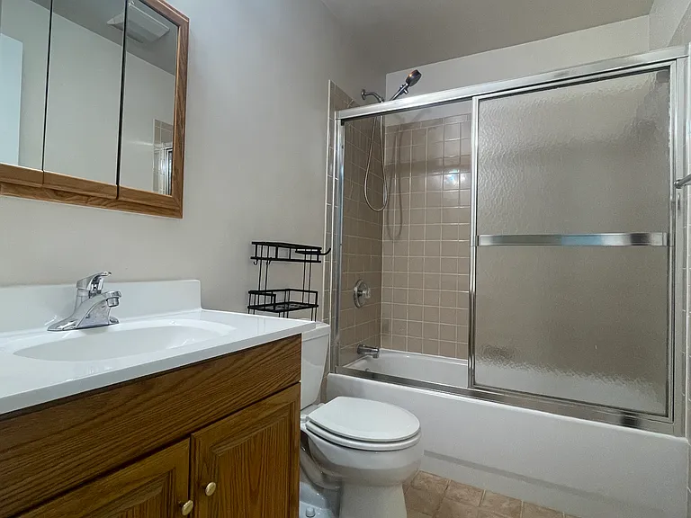 13813 Mustang Hill Ln — Photo 28