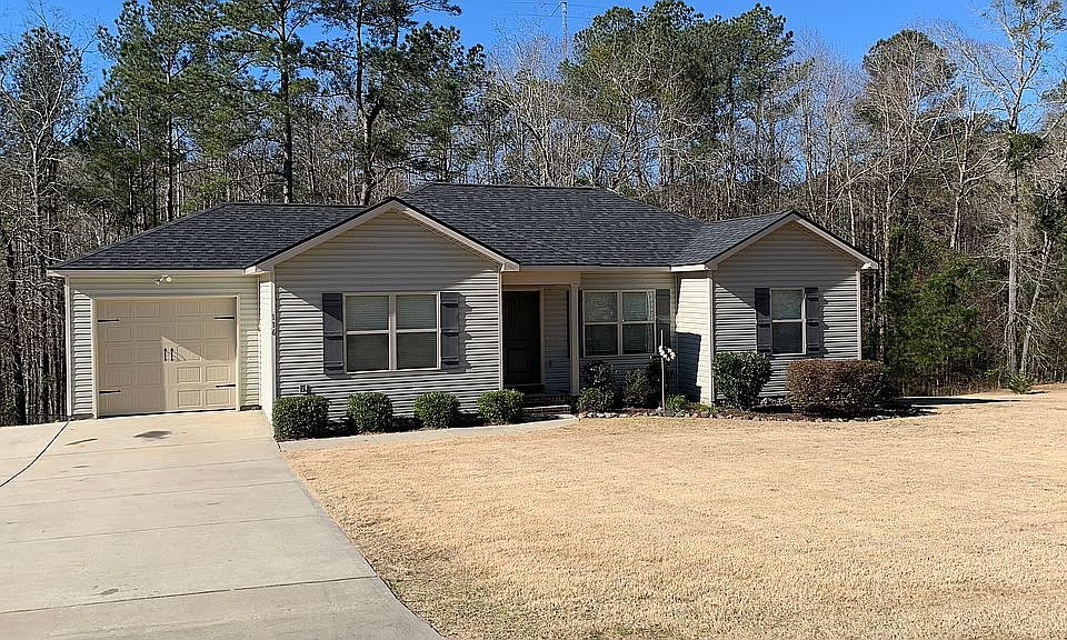 2nd image of 116 Running Creek Dr