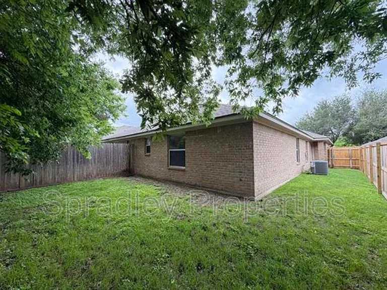 208 Andy Ln #A — Photo 18