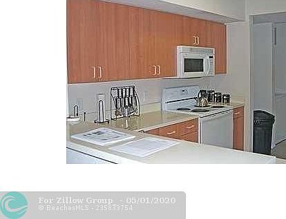 2nd image of 1501 Belmont Ln #1501