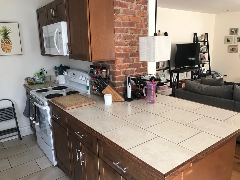 Kitchen 2