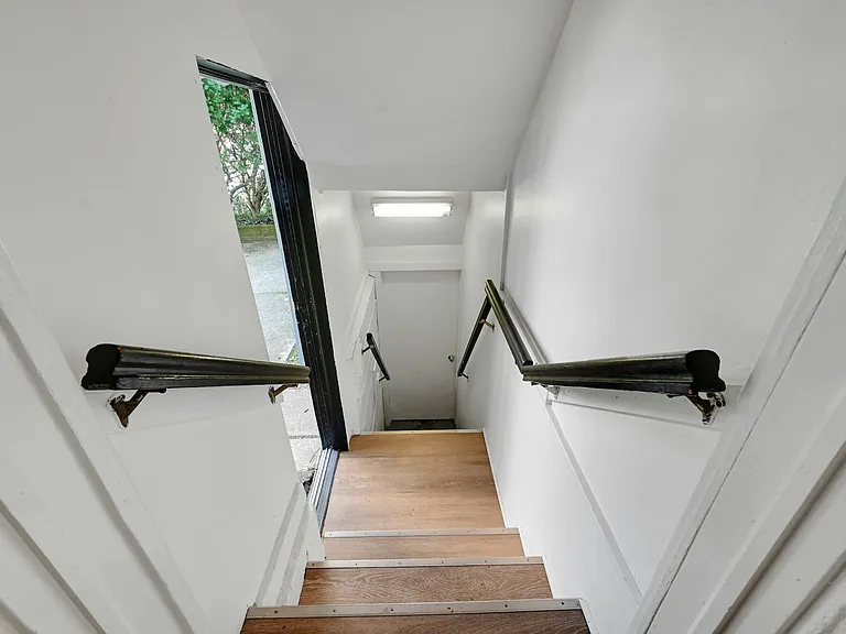 47 George St — Photo 24