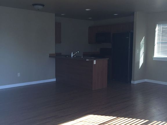 3rd image of 711-717 Mattson Ln #717-2