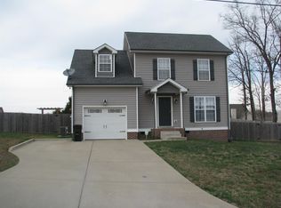 215 Gill Rd, White Bluff, TN 37187