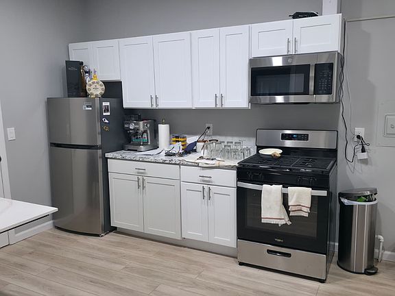 4th image of 1407 Palisade Ave APT 14