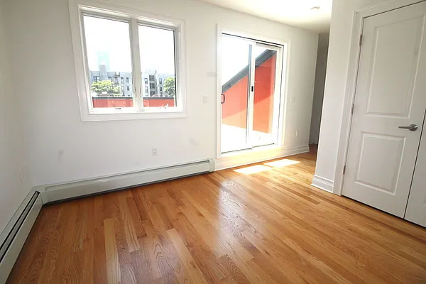 Rented by Highline Residential | media 6