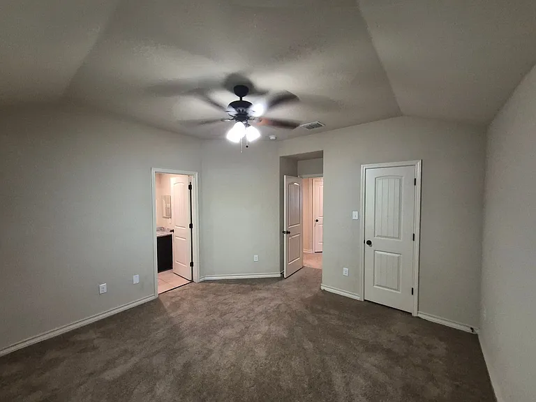 7014 Lakeview Dr #101 — Photo 12