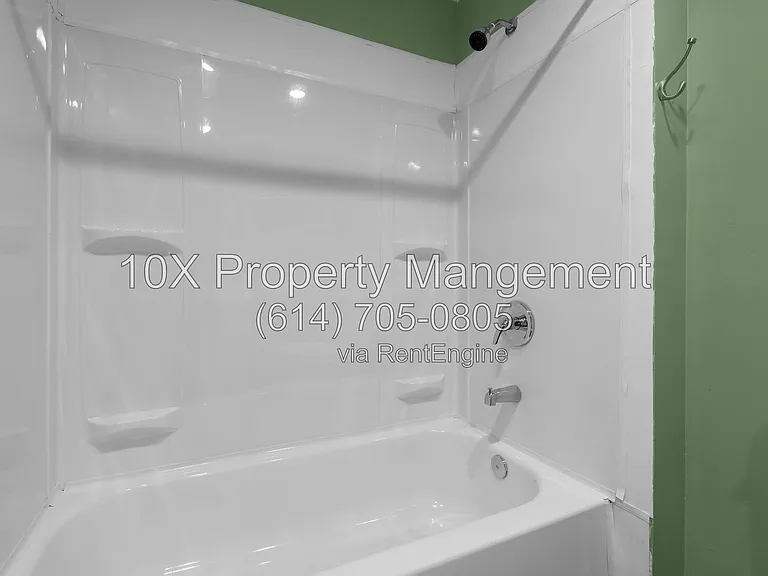 6484 Lanercost Rd — Photo 17