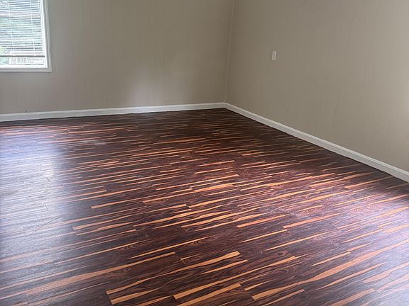 4th image of 81 Blackwell Ln