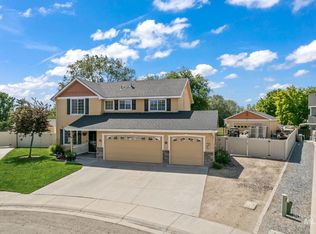 17081 N Midsummers Ln, Nampa, ID 83687