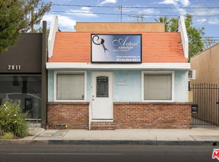 2809 W Magnolia Blvd, Burbank, CA 91505