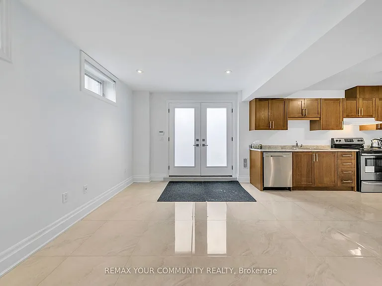 179 Greenfield Ave — Photo 25