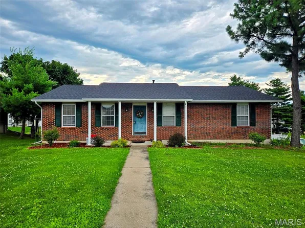 59 Brook Rd, Hannibal, MO 63401
