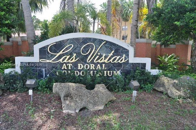 Las Vistas At Doral Condo — Photo 1