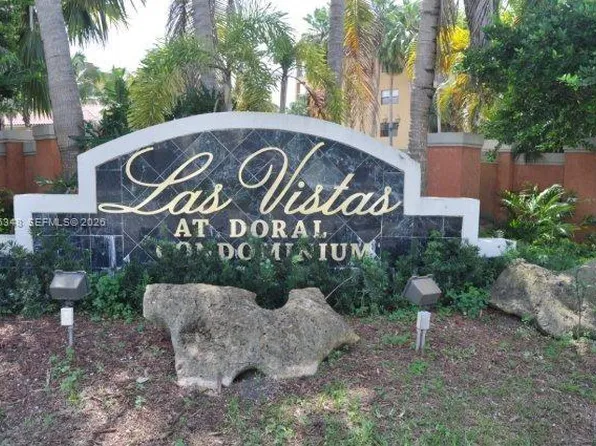 8290 Lake Dr APT 422, Doral, FL 33166