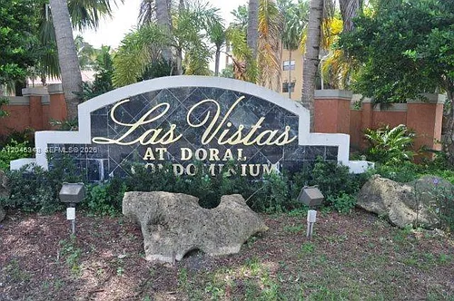 8290 Lake Dr Photo 1