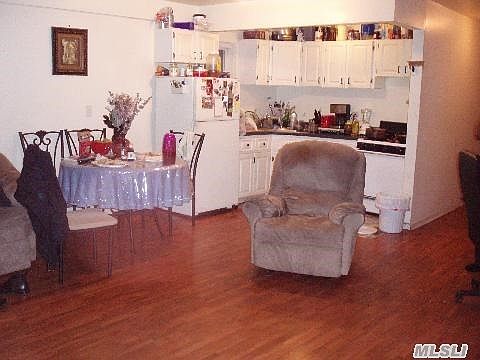 2nd image of 11936 147th St
