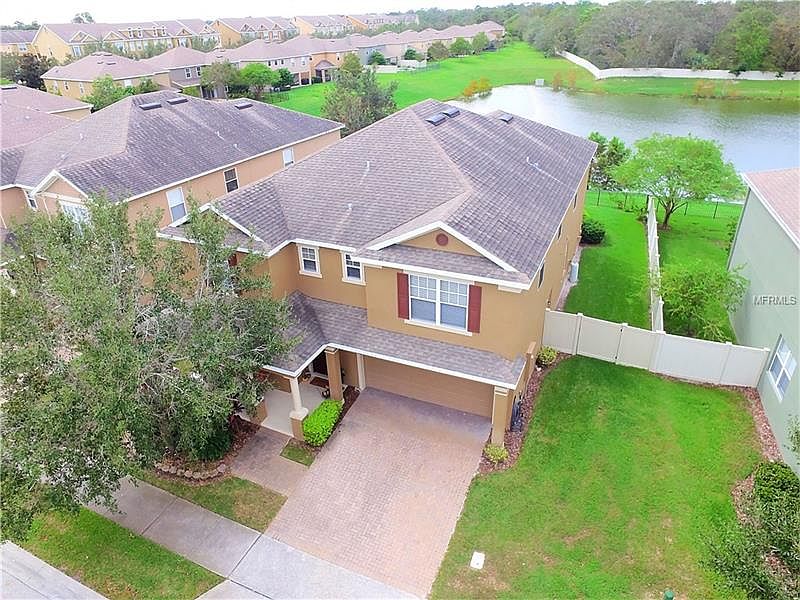 1st image of 720 Legacy Park Dr