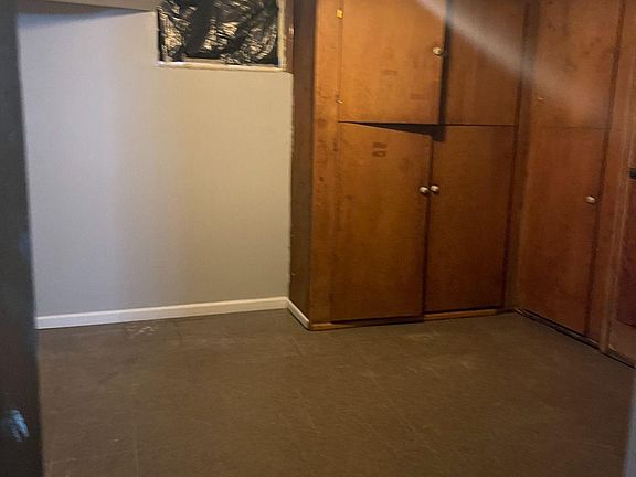 4th image of 646 Mackinaw Ave