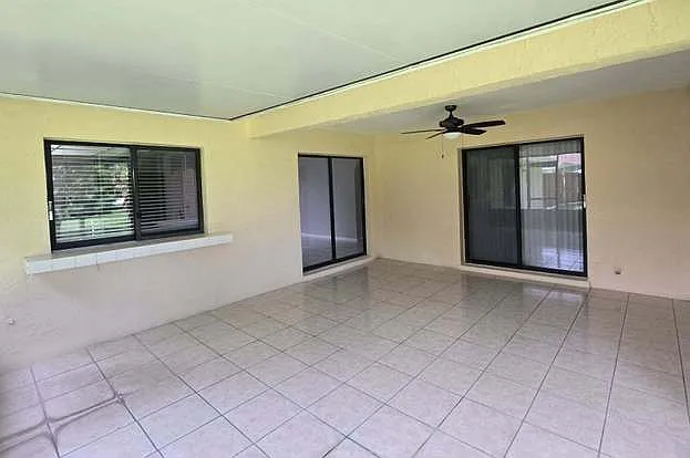 6504 Heather Way — Photo 9