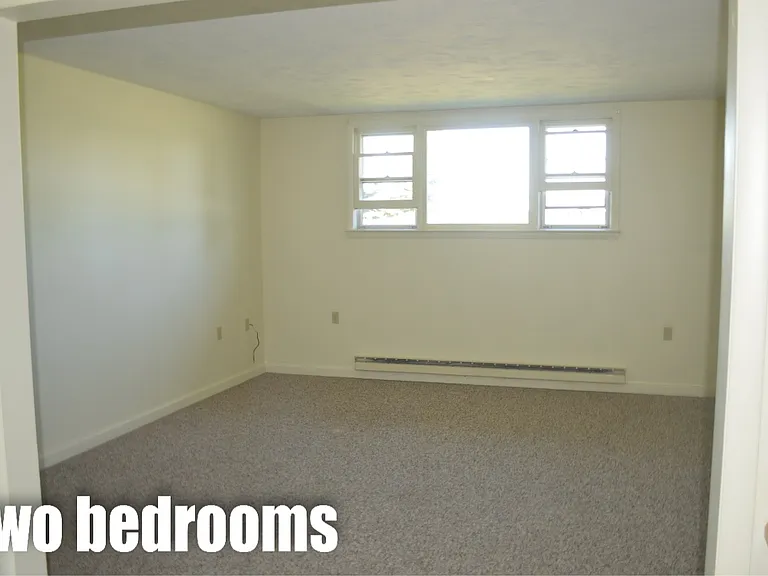 21639 Heather Acres Dr #8E — Photo 3