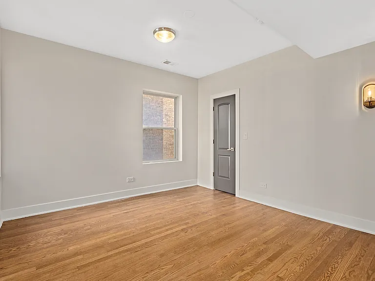 1517 E 67th Pl #3 — Photo 9