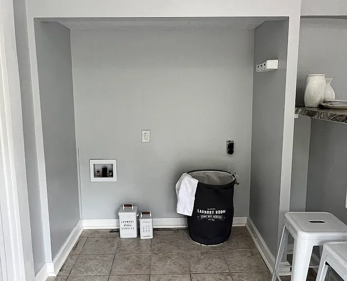 1324 N Columbus St — Photo 10