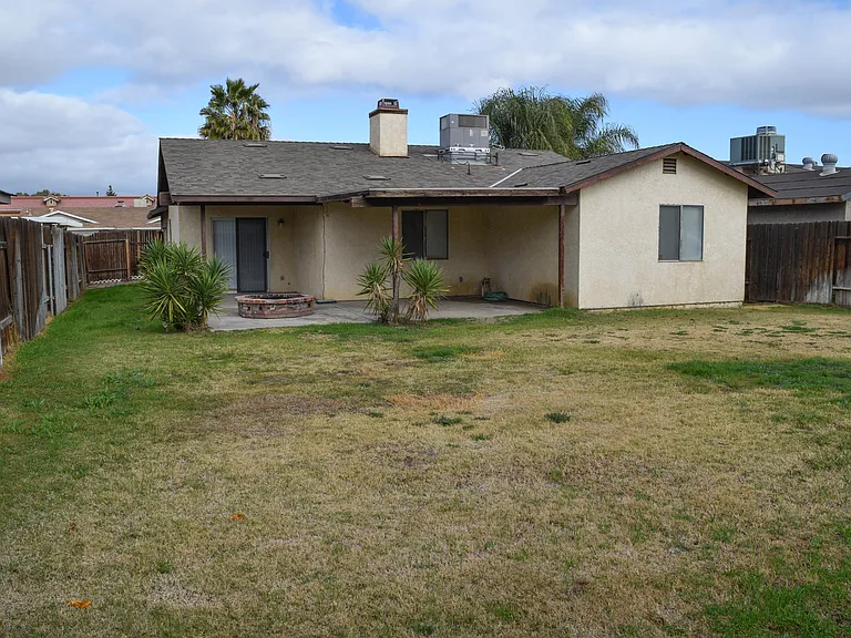 4809 Millbrook Way — Photo 3