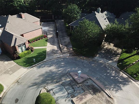 5th image of 2026 N Saint Andrews Ct