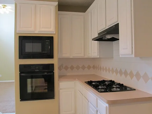 4 bed, 2.5 bath, 2944 sqft, $2,790 — Photo 3