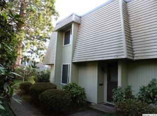 1085 Cardinal St NW, Salem, OR 97304