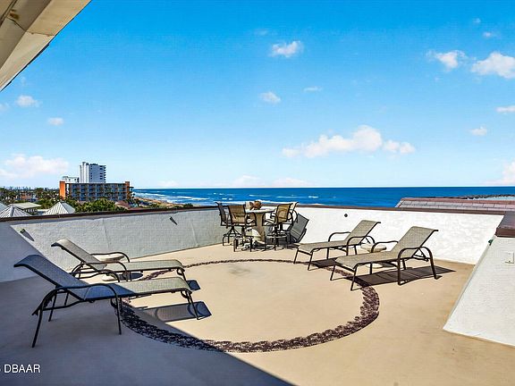 4th image of 935 Ocean Shore Blvd APT 405