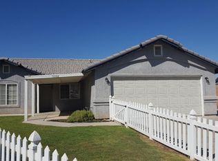 5302 Christine Pine Ct, Bakersfield, CA 93313