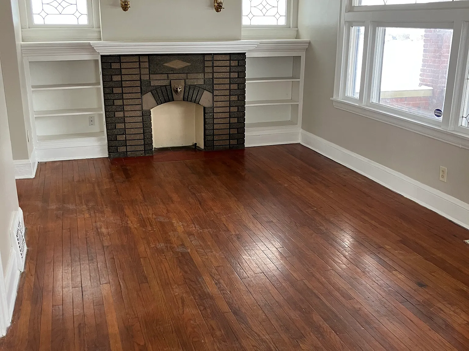 4 bed, 1440 sqft, $1,850 — Photo 2