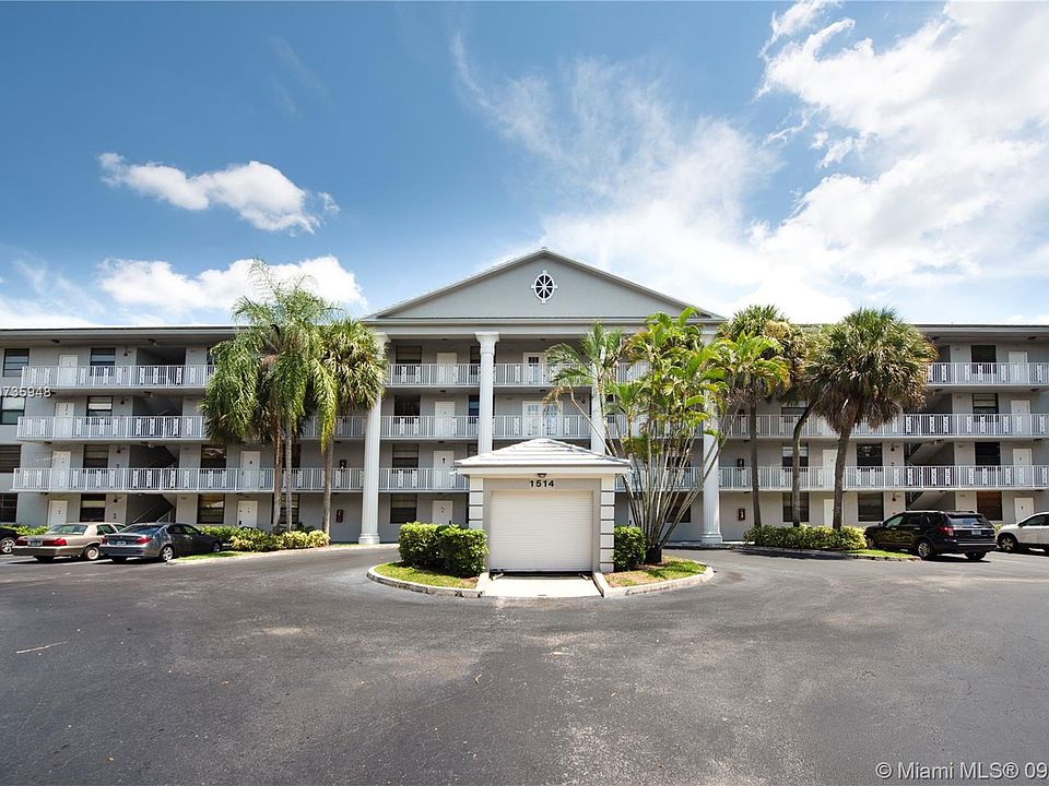 1st image of 1514 Whitehall Dr APT 404