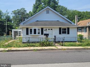 11 Harding Ave, Pennsville, NJ 08070