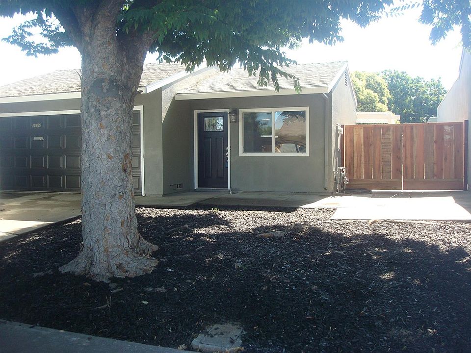 1st image of 2824 Marvin Gardens St