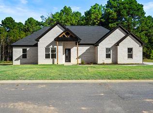 1706 Seattle Slew St, Searcy, AR 72143