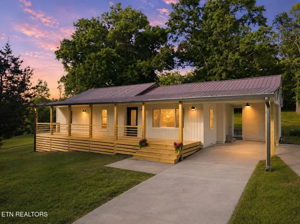 1016 Artella Dr, Knoxville, TN 37920