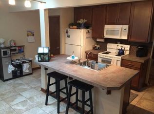 6125 SW Hood Ave APT B, Portland, OR 97239